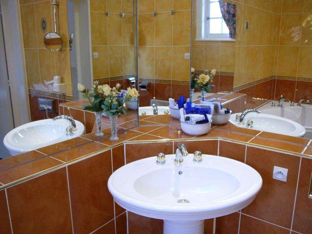 Logis - Belle Hotel, Lille-Ouest Bailleul  Oda fotoğraf