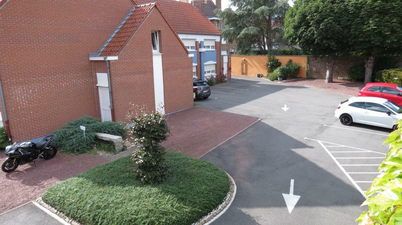 Logis - Belle Hotel, Lille-Ouest Bailleul  Dış mekan fotoğraf